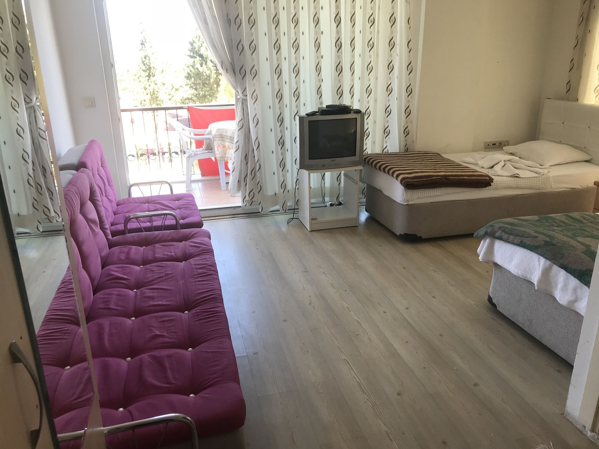 Cim Apartments Pansiyon Fethiye Esterno foto